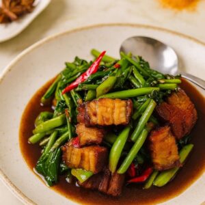 Kana Moo Grab (Crispy Pork Belly)