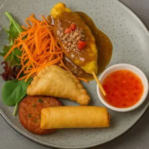 Mixed Entrée (4pcs)